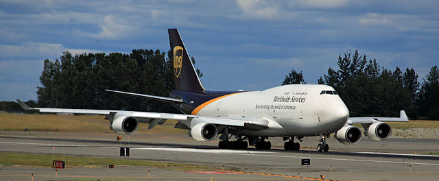 UPS 747 cargo plano